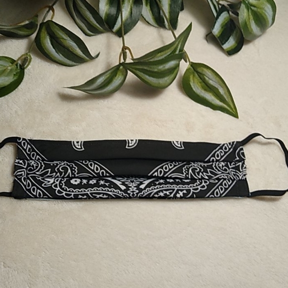 🔴2x$18 Face Mask 3 layers - Picture 2 of 4